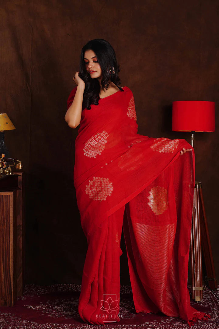 Red Handwoven Jamdani Linen Saree