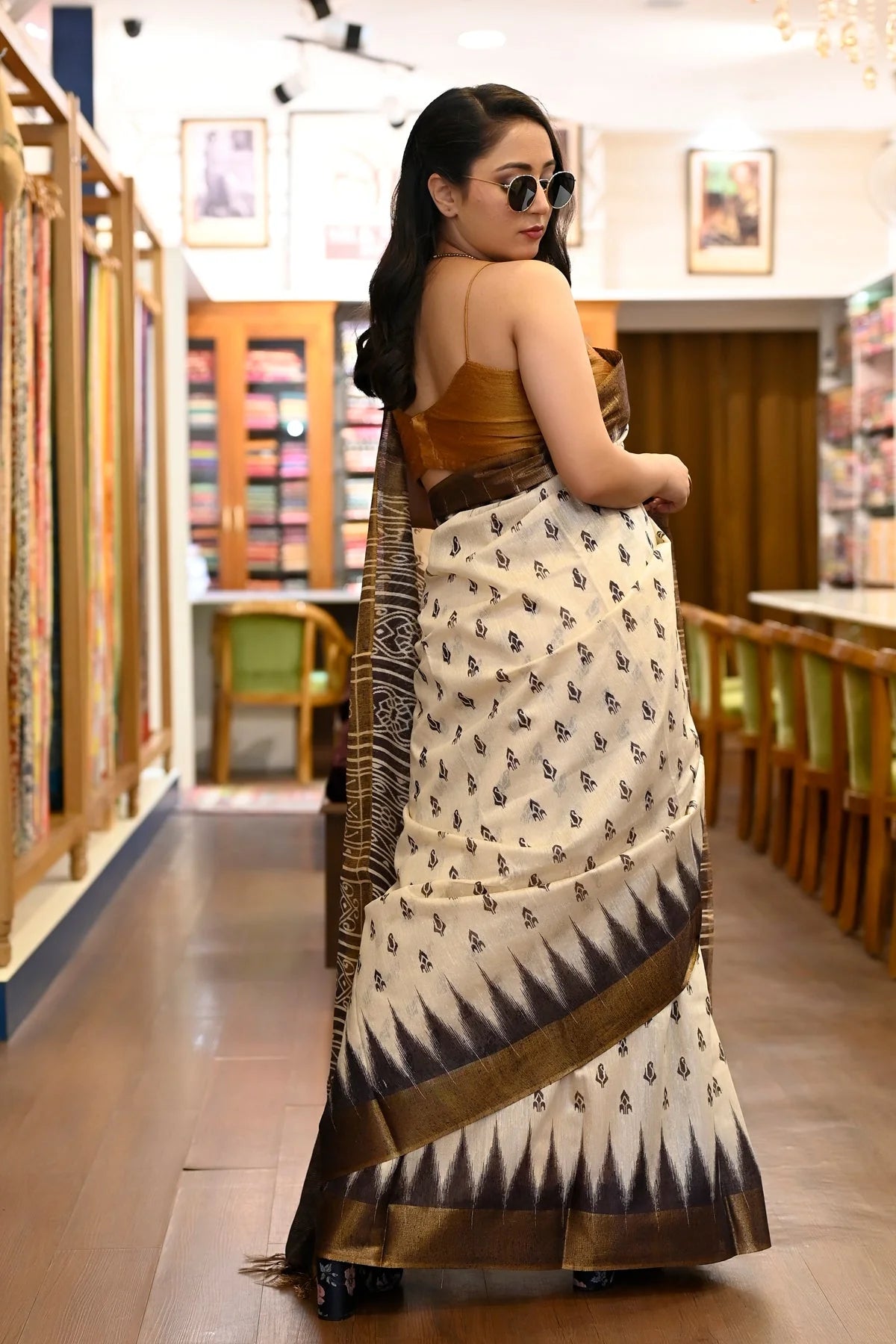 CREAM AND NAVY BLACK SILK SAMBALPURI HANDLOOM SAREE TEMPLE BORDER